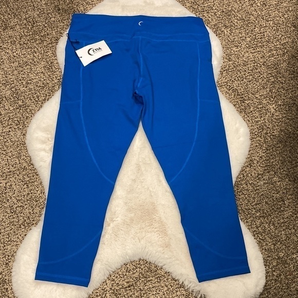 NWT Zyia Pocket Light n Tight Leggings 20 NWT - Picture 7 of 10
